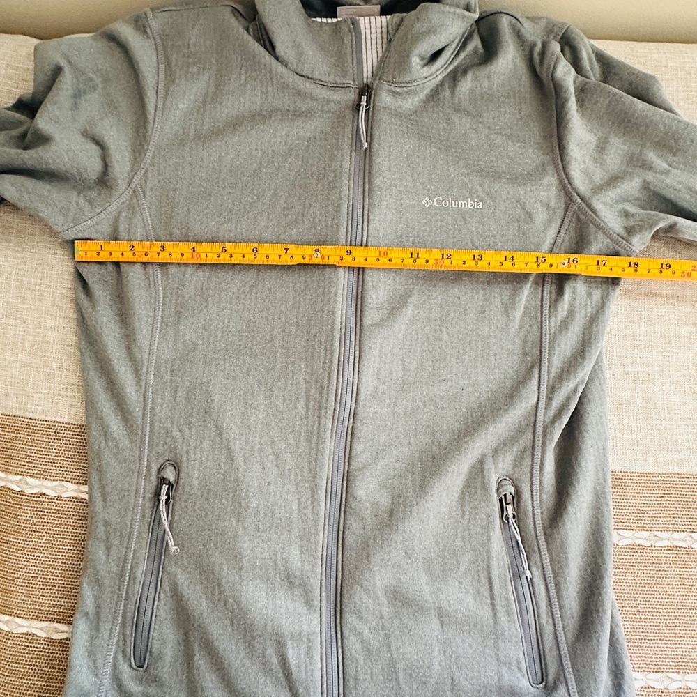 Columbia Women's Gray Jacket - Picture 5 of 12